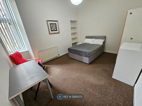 Clutha Street, Glasgow G51, Room to rent
