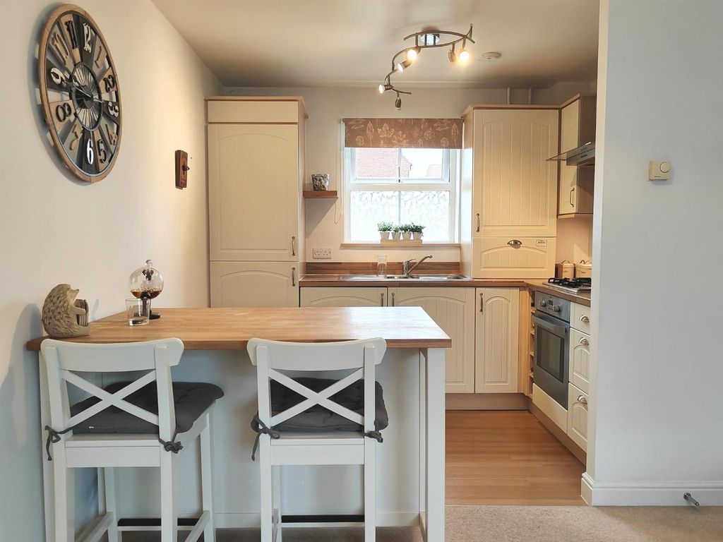 Additional image 2 of 1 bed flat for saleBullfinch Rise, Bracknell RG12