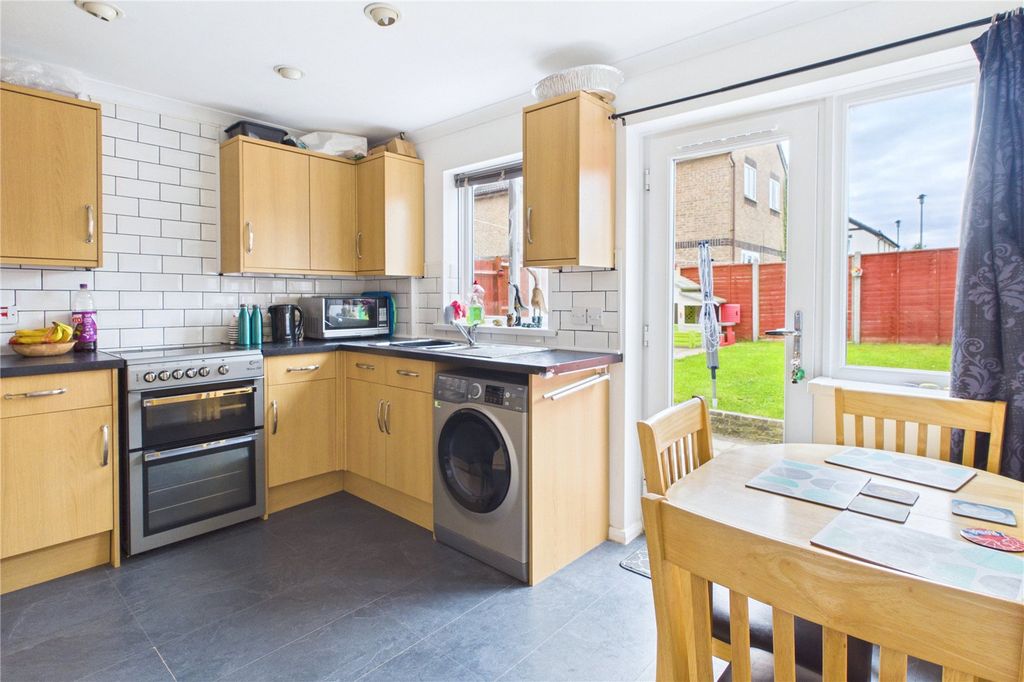 Additional image 7 of 2 bed semi-detached house for saleOlive Grove, Swindon, Wiltshire SN25