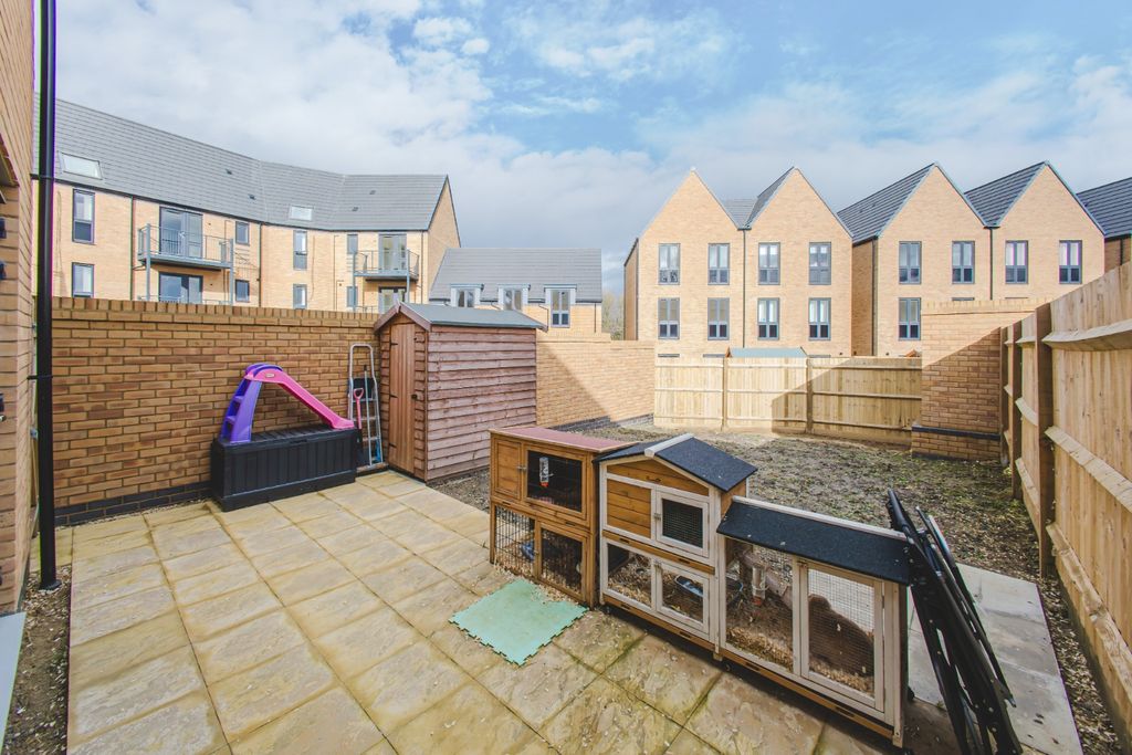 Additional image 17 of 3 bed semi-detached house for saleCoate, Swindon, Wiltshire SN3