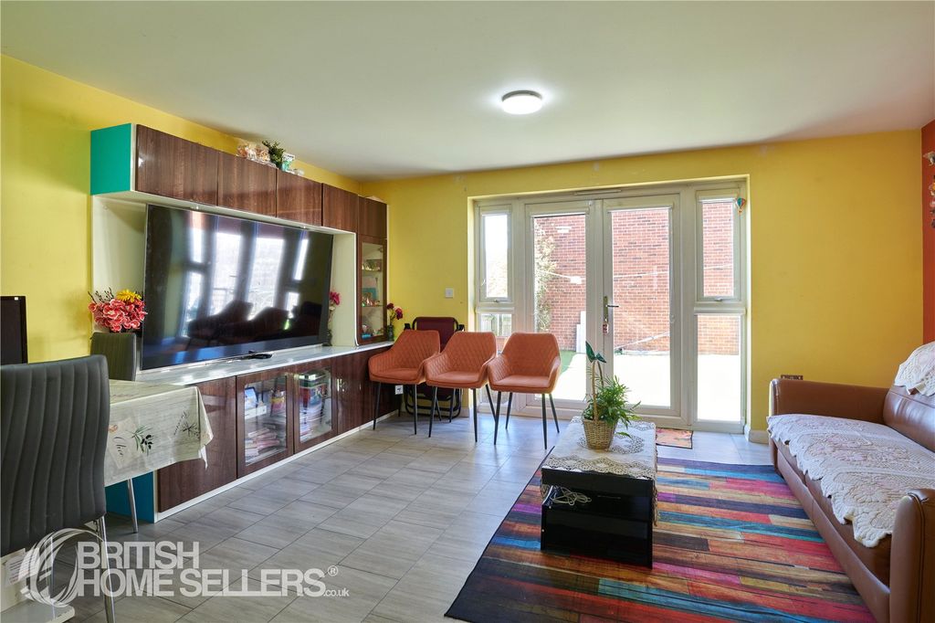 Additional image 3 of 3 bed end terrace house for saleMoredon Road, Swindon, Wiltshire SN2