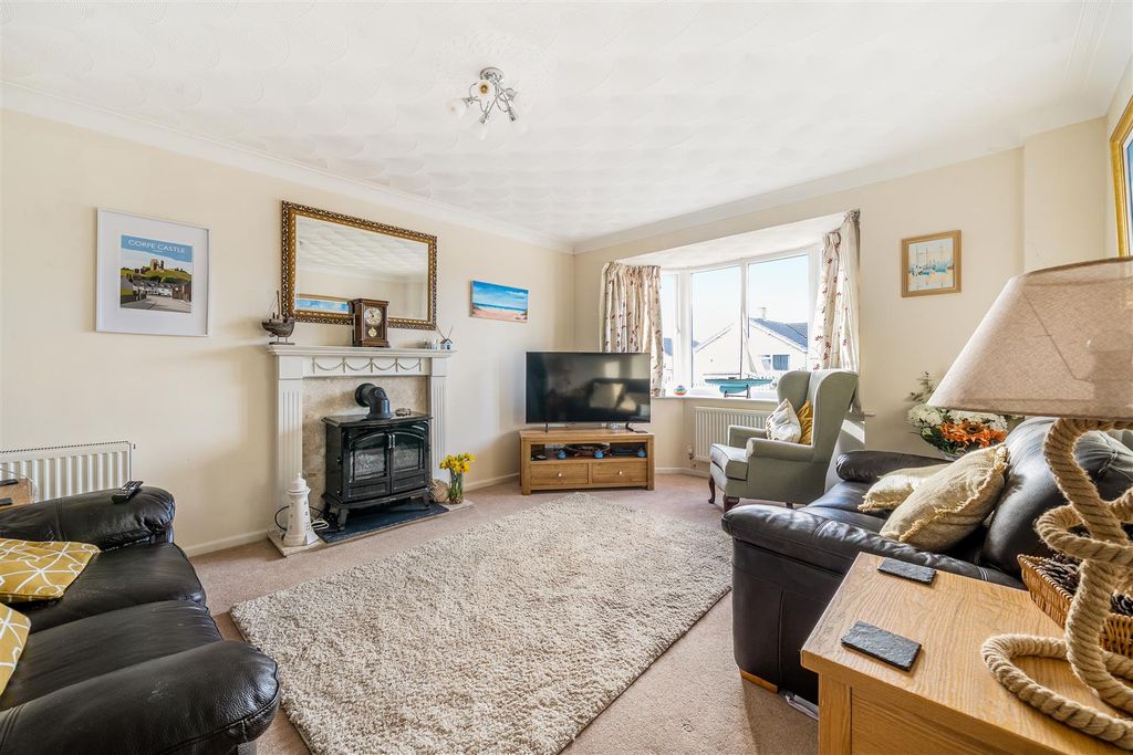 Additional image 5 of 4 bed detached house for saleTurpin Way, Chippenham SN14