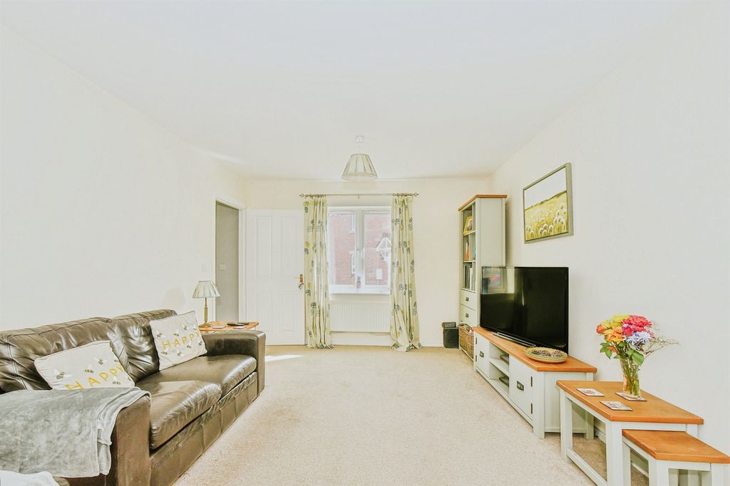 Additional image 8 of 4 bed detached house for saleDevonald Way, Old Sarum, Salisbury SP4