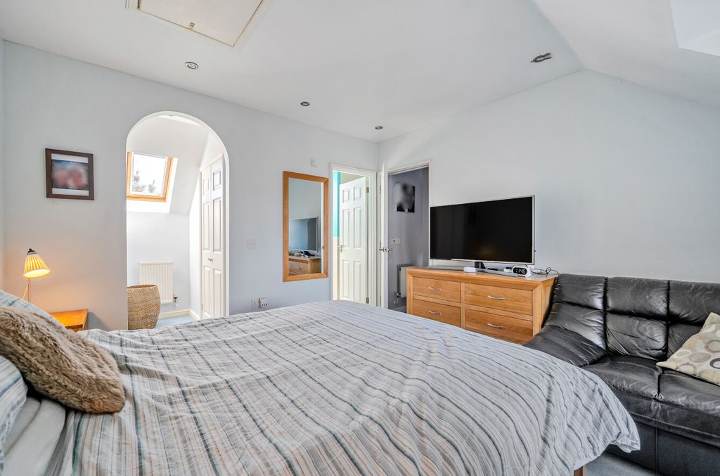 Additional image 7 of 3 bed terraced house for saleJohn Alder Close, Chiseldon, Swindon SN4