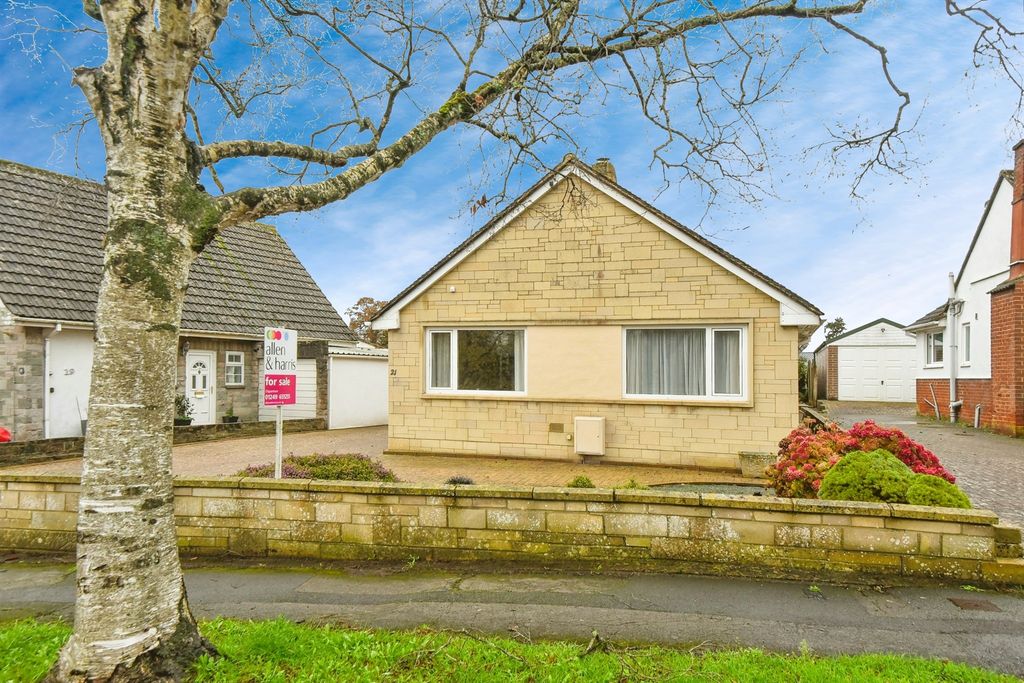 Additional image 3 of 3 bed detached bungalow for saleLong Ridings, Chippenham SN15