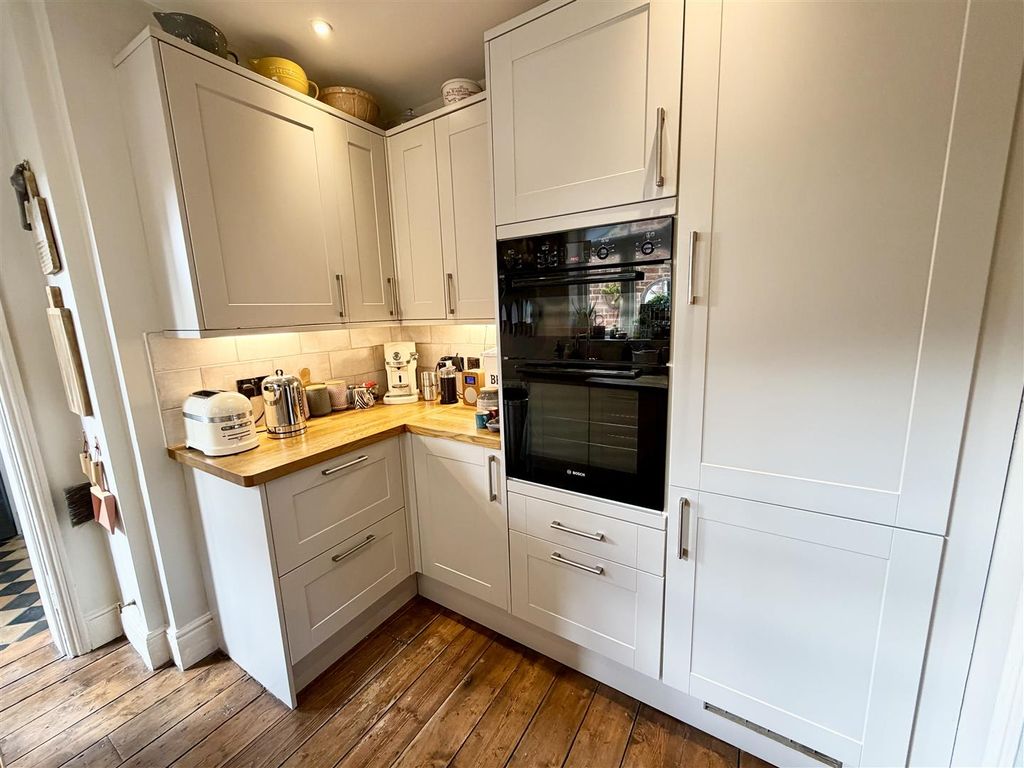 Additional image 12 of 3 bed terraced house for saleKent Road, Swindon SN1