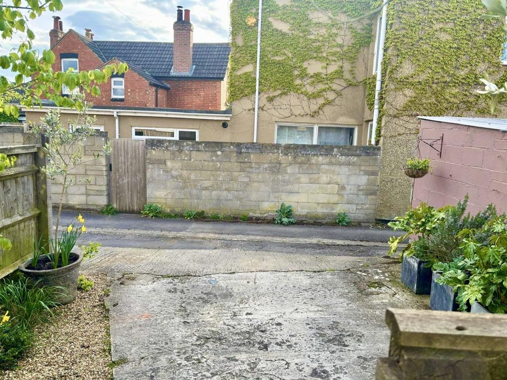 Additional image 27 of 3 bed terraced house for saleKent Road, Swindon SN1