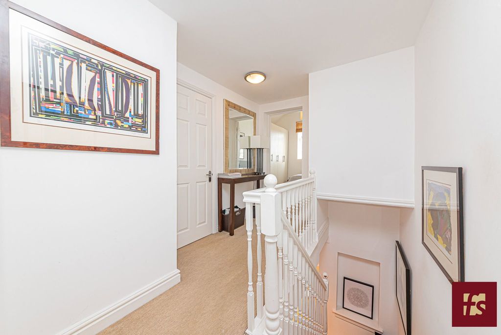 Additional image 20 of 2 bed semi-detached house for saleHope Cottages, Bracknell Road, Warfield, Berkshire RG42