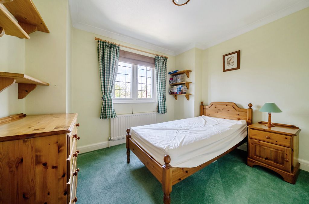 Additional image 14 of 3 bed end terrace house for saleStevenson Drive, Binfield, Bracknell RG42