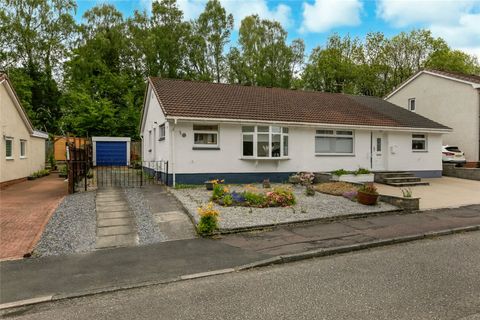 Afton Gardens, Blantyre, Glasgow, South Lanarkshire G72
