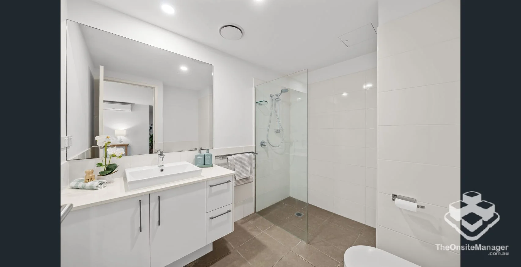 Additional image 7 of Bundall QLD 4217