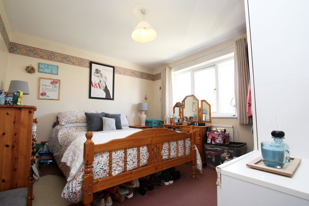 Additional image 9 of 4 bed detached house for salePriory Green, Highworth SN6
