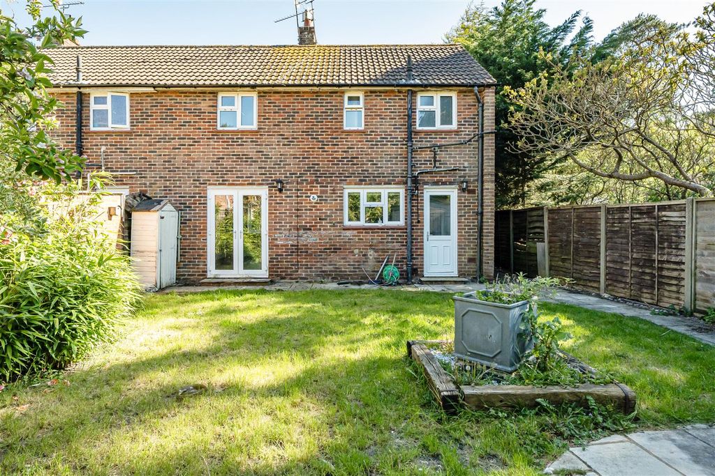 Additional image 17 of 3 bed semi-detached house for saleCricket Field Grove, Crowthorne, Berkshire RG45