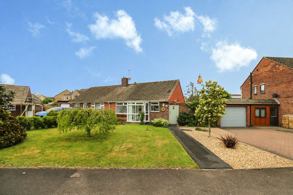 2 bed semi-detached house for saleQueens Gardens, Hilperton BA14