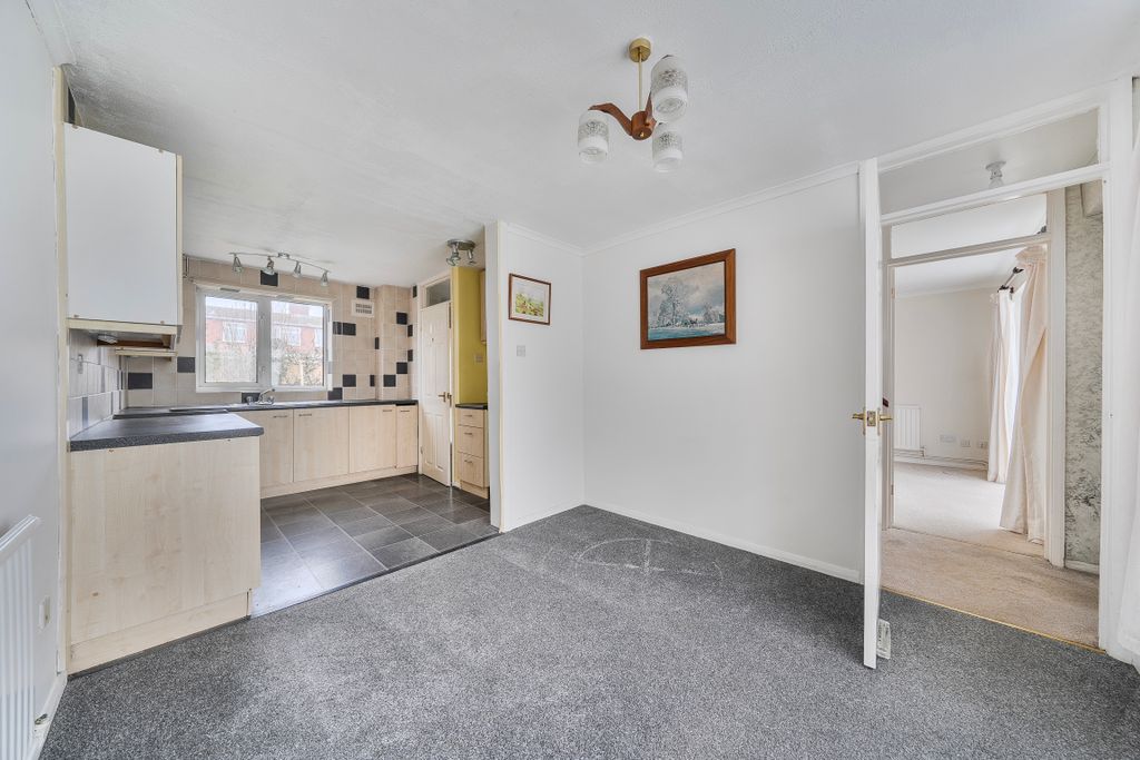 Additional image 3 of 3 bed terraced house for saleLime Kiln, Royal Wootton Bassett SN4