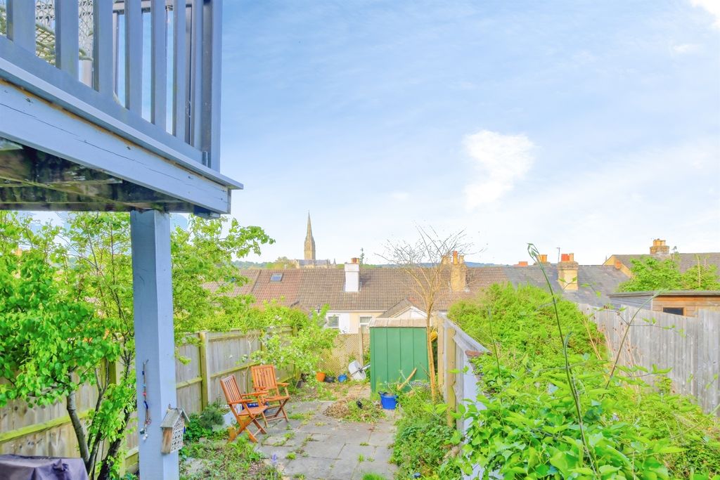 Additional image 16 of 3 bed semi-detached house for saleFowlers Road, Salisbury SP1
