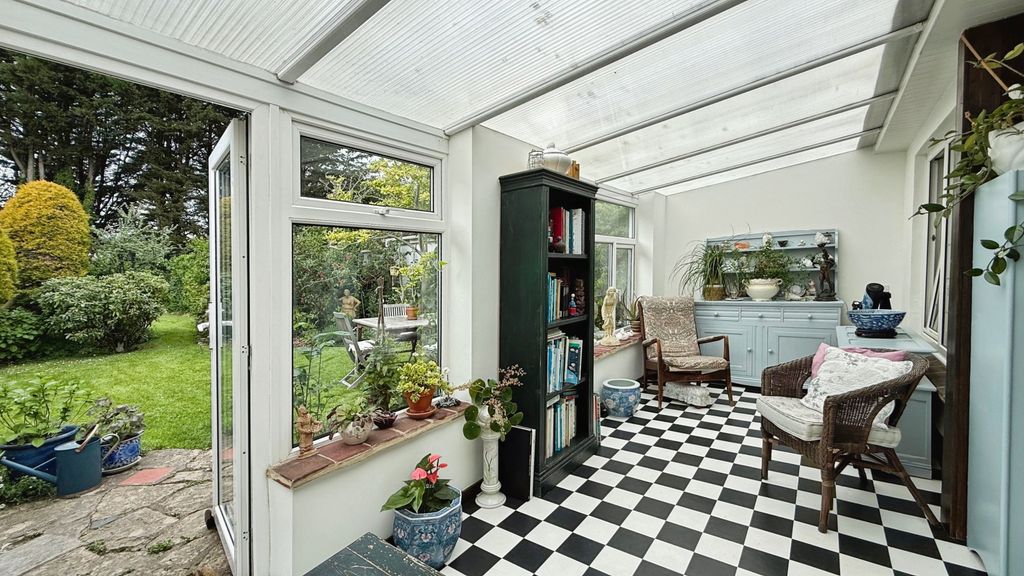 Additional image 7 of 3 bed detached bungalow for saleGreenway Gardens, Trowbridge BA14