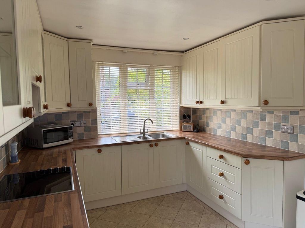 Additional image 3 of 3 bed bungalow for saleParsonage Hill, Farley, Salisbury SP5