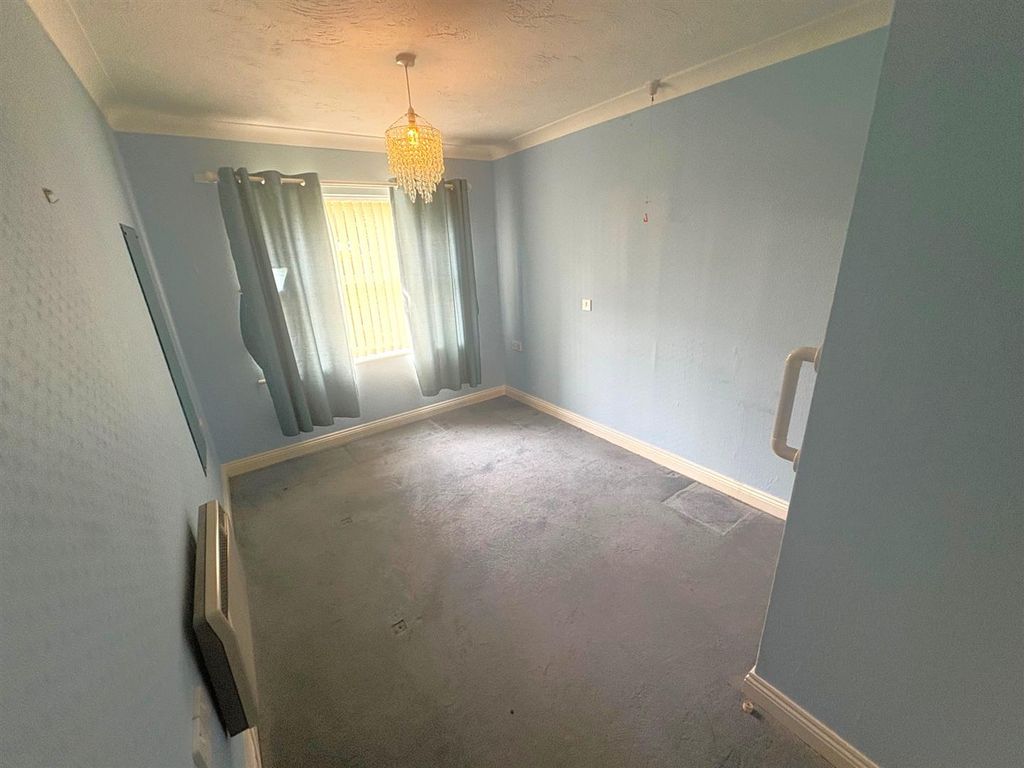 Additional image 6 of 1 bed flat for saleMarlborough Road, Swindon SN3
