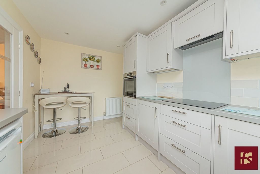 Additional image 5 of 3 bed link detached house for saleHorsham Road, Owlsmoor, Sandhurst GU47