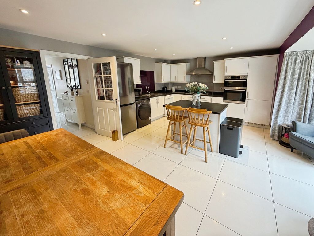 Additional image 7 of 4 bed detached house for saleTurntable Place, Westbury BA13
