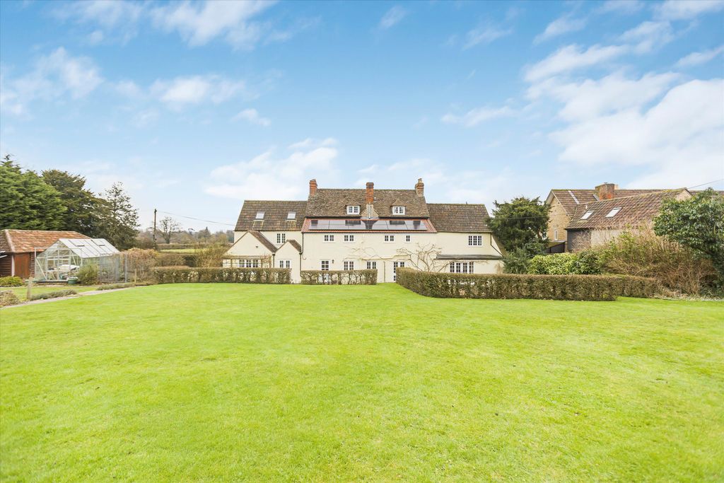 Additional image 21 of 7 bed detached house for saleDraycot Cerne, Chippenham, Wiltshire SN15