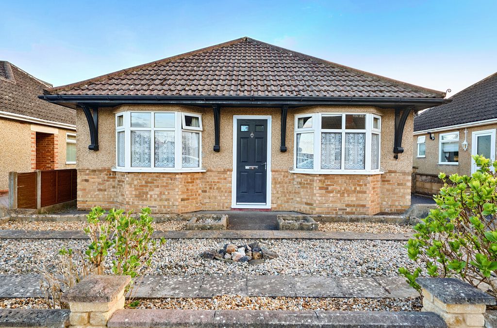 Additional image 16 of 3 bed bungalow for saleBurleaze, Chippenham, Wiltshire SN15