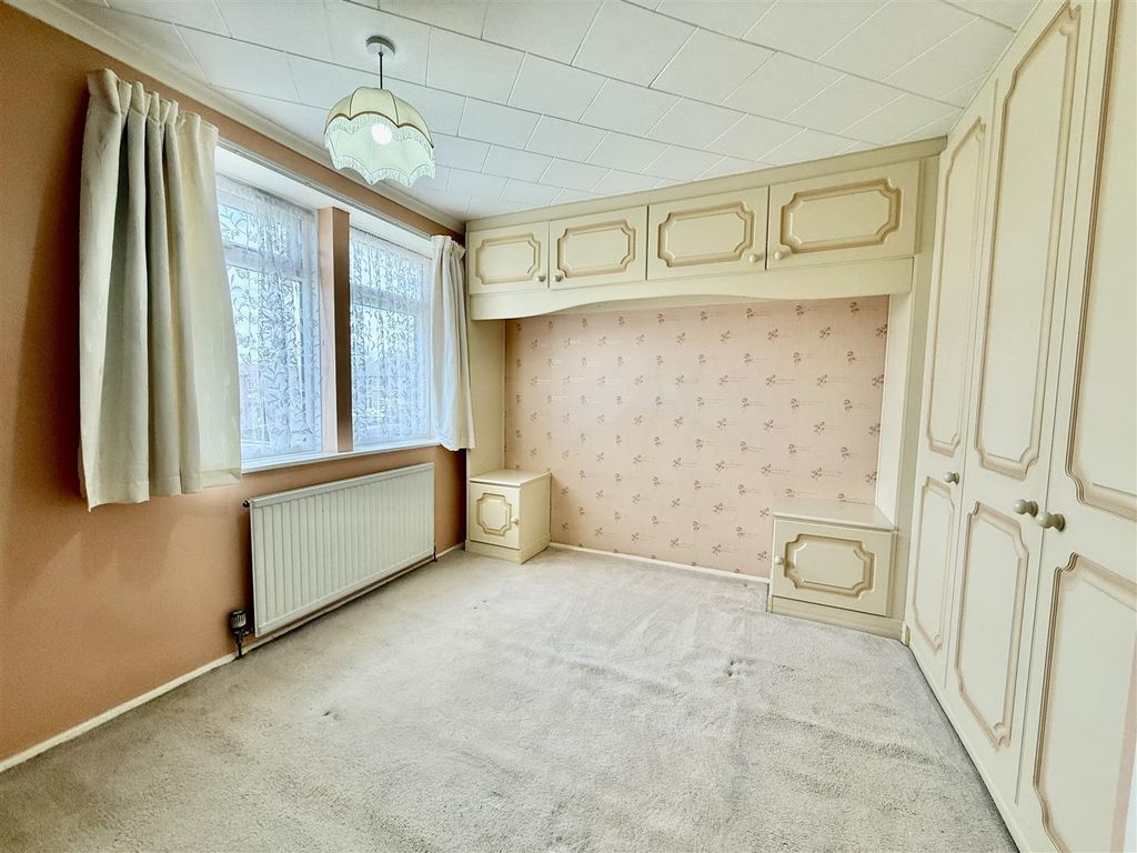 Additional image 8 of 3 bed property for saleGrantley Close, Swindon SN3