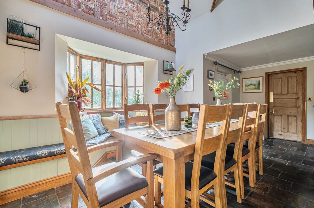 Additional image 17 of 4 bed detached house for saleJigs Lane South, Warfield, Bracknell, Berkshire RG42