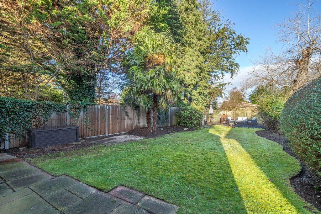 Additional image 2 of 4 bed detached house for saleWoolford Close, Winkfield Row, Bracknell, Berkshire RG42