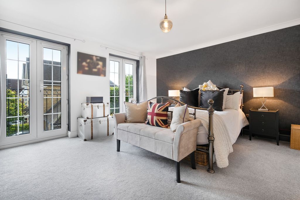 Additional image 6 of 4 bed terraced house for saleFernbank Road, Ascot SL5