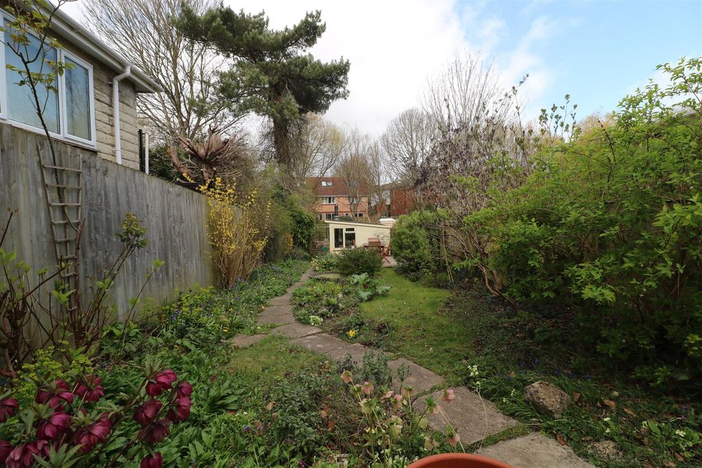 Additional image 16 of 3 bed semi-detached house for saleClarendon Road, Trowbridge BA14