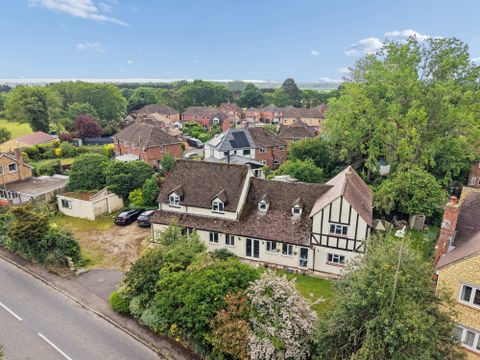 Cumnor Village, Oxford OX2