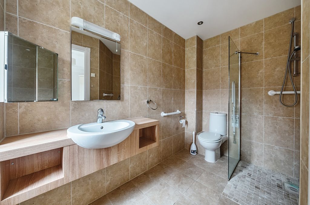 Additional image 6 of 2 bed flat for saleSalisbury Road, Sherfield English, Romsey, Hampshire SO51