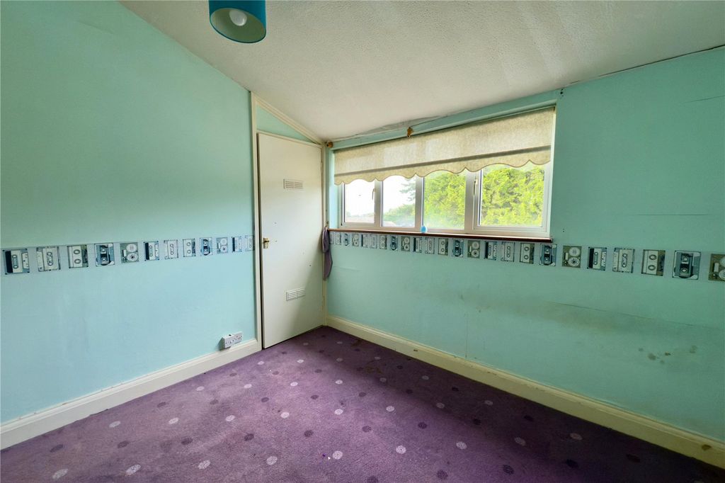 Additional image 12 of 2 bed end terrace house for saleBracknell, Berkshire RG12