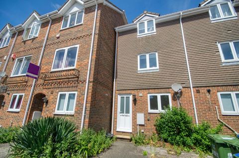 Berkeley Close, Southampton SO15