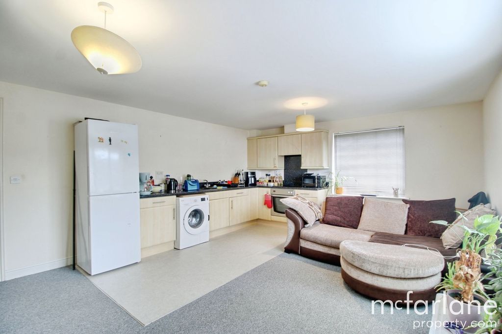 Additional image 2 of 1 bed flat for saleThomas Edward Coard Building, Cricklade Road SN2