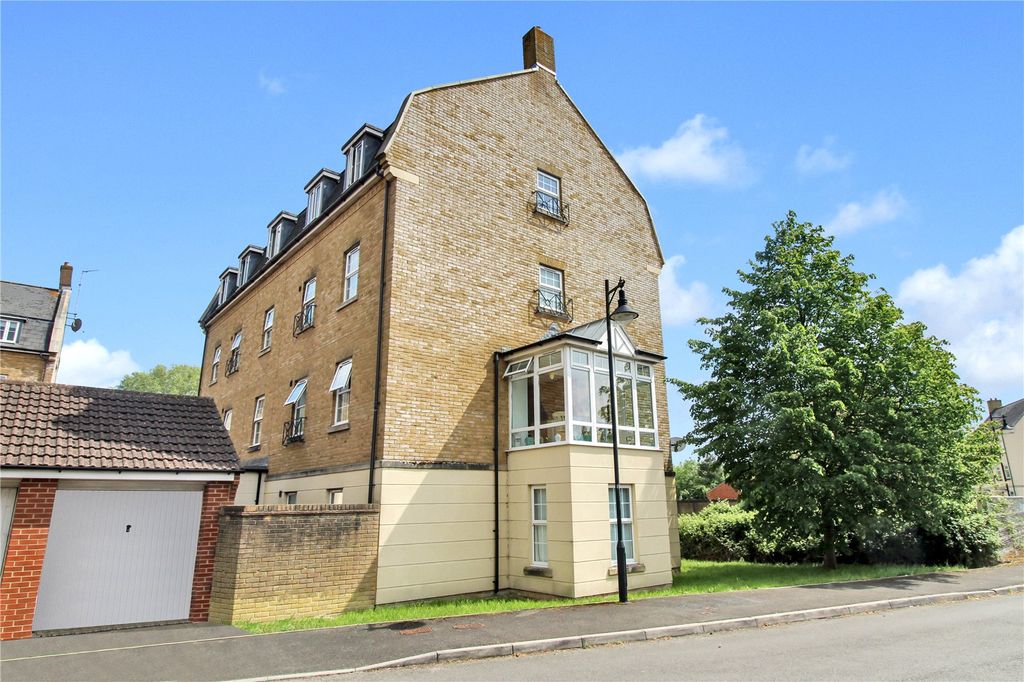2 bed flat for saleProspero Way, Swindon, Wiltshire SN25