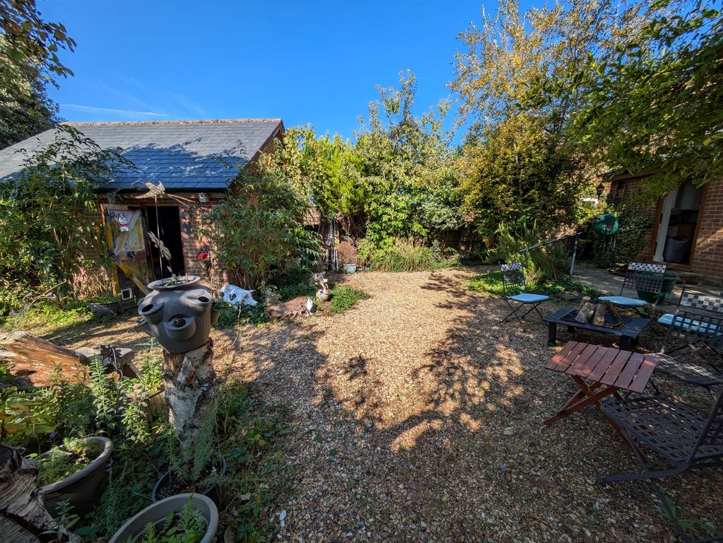 Additional image 21 of 8 bed detached house for saleSchool Road, Nomansland, Salisbury SP5