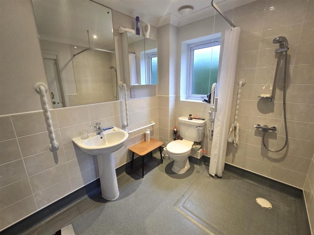 Additional image 9 of 2 bed property for saleMalmesbury Road, Chippenham SN15