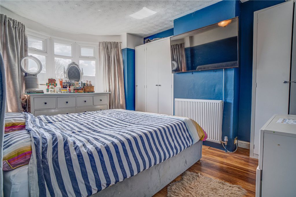 Additional image 10 of 3 bed semi-detached house for salePerry's Lane, Wroughton, Swindon, Wiltshire SN4