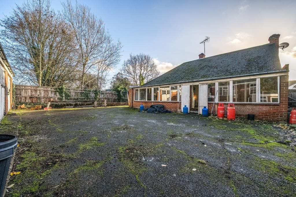 Additional image 17 of 2 bed detached bungalow for saleNorth Street, Windsor SL4