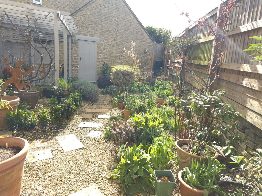 Additional image 14 of 3 bed detached house for saleThe Oaks, Kemble, Cirencester, Gloucestershire GL7