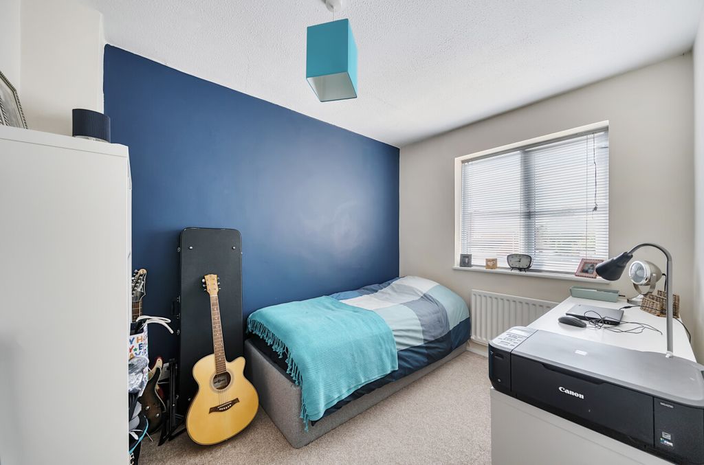 Additional image 8 of 3 bed end terrace house for saleChalgrove Field, Freshbrook, Swindon SN5