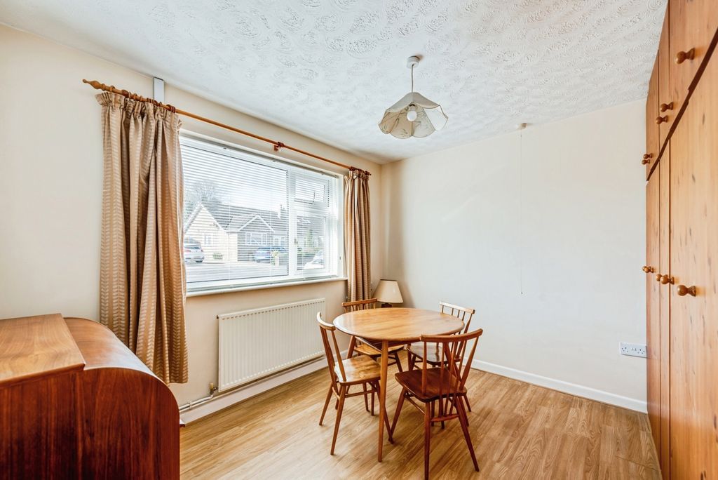 Additional image 12 of 2 bed bungalow for saleCanney Close, Chiseldon, Swindon, Wiltshire SN4