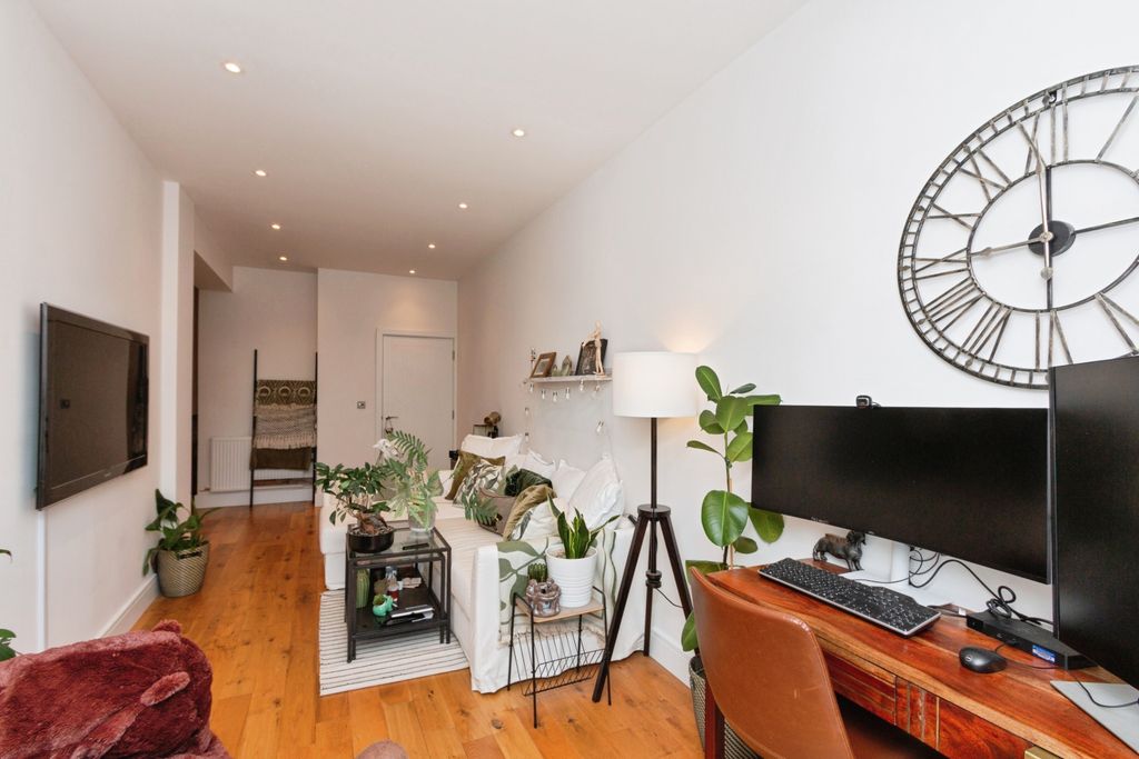 Additional image 11 of 1 bed flat for saleOpladen Way, Bracknell RG12