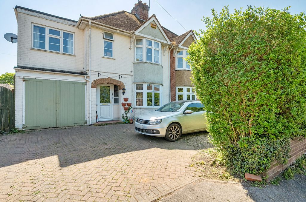 Additional image 13 of 4 bed semi-detached house for salePark Road, Bracknell, Berkshire RG12