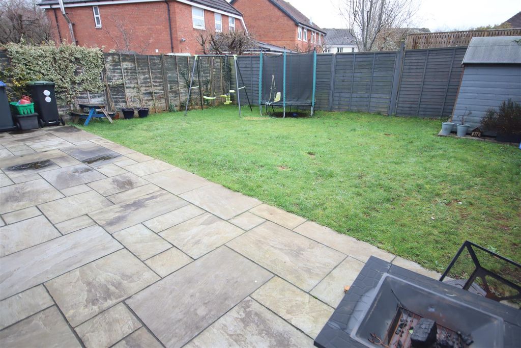 Additional image 17 of 5 bed detached house for saleAintree Drive, Chippenham SN14