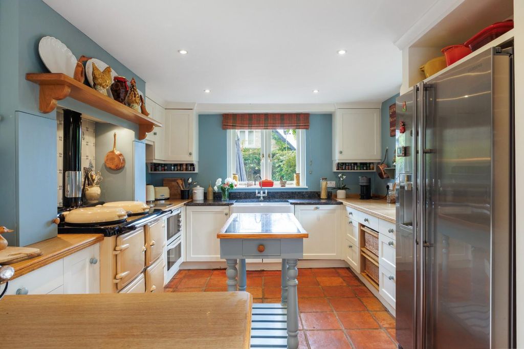 Additional image 6 of 4 bed semi-detached house for saleStratford Sub Castle, Salisbury SP4