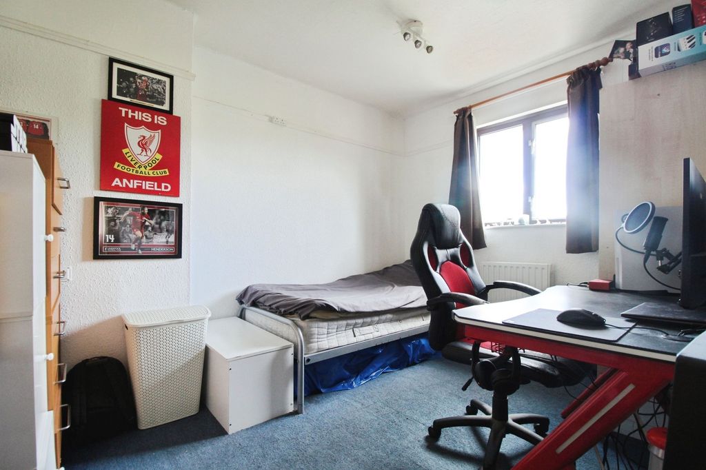 Additional image 7 of 3 bed semi-detached house for saleSpringfield Crescent, Royal Wootton Bassett SN4